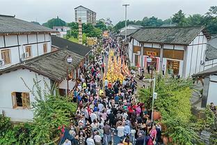 英国人会魔法，名字叫Harry！一切都合理了起来！